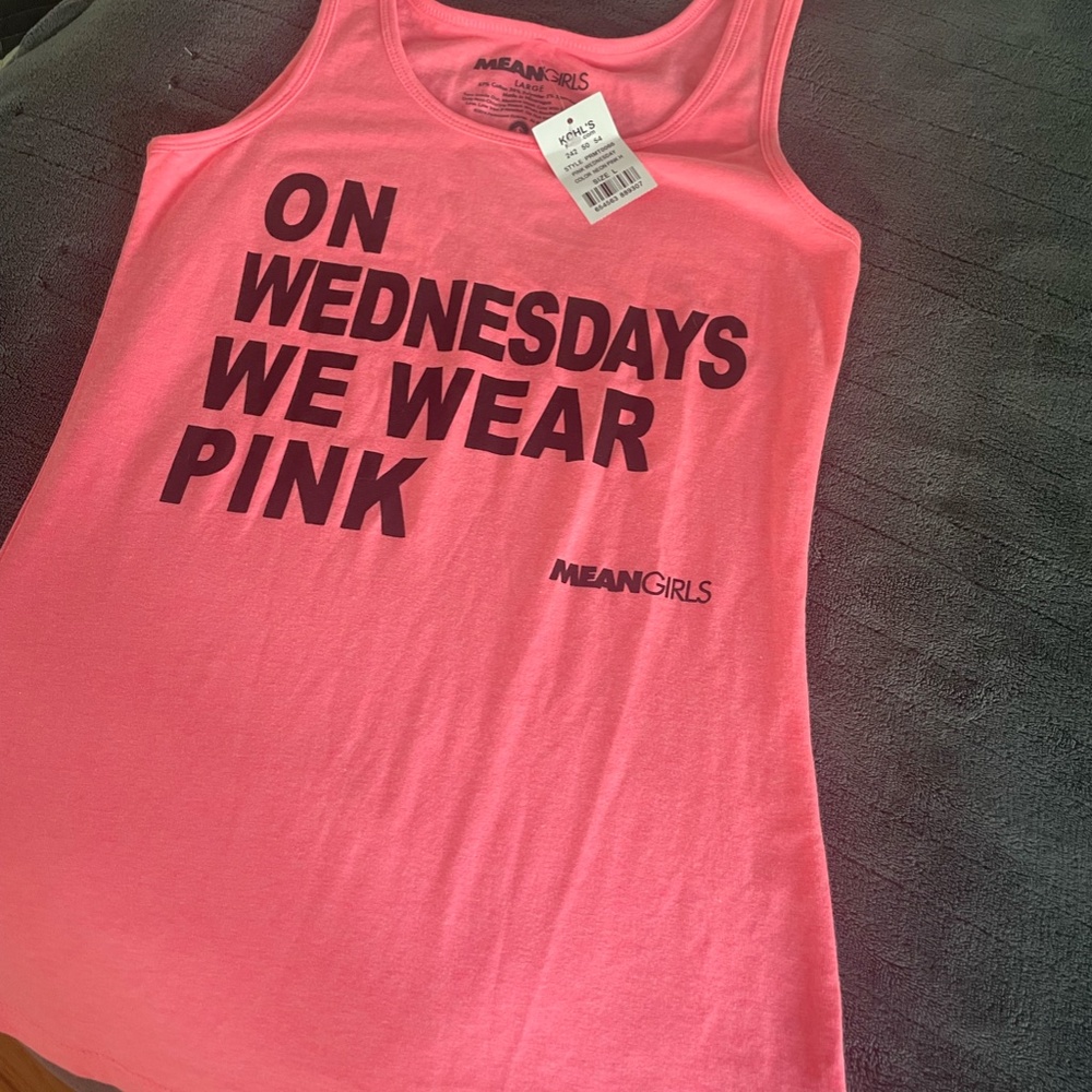 ON WEDNESDAYS WE WEAR PINK (MEAN GIRLS) SIZE LG NWT - Picture 5 of 9